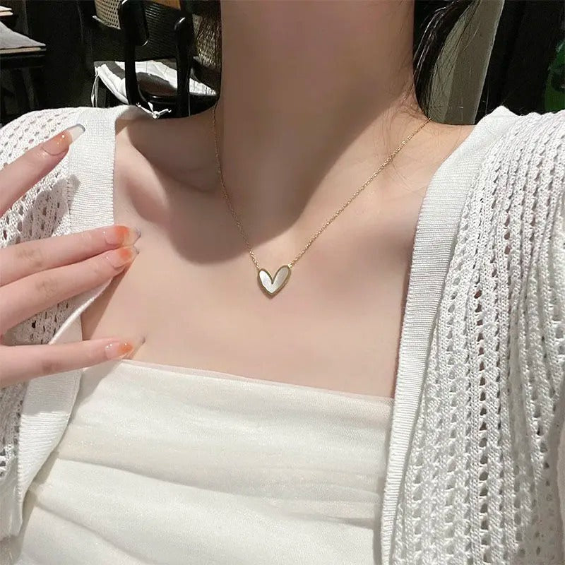 Aurora Heart – symbolizing a soft glow of love and elegance.